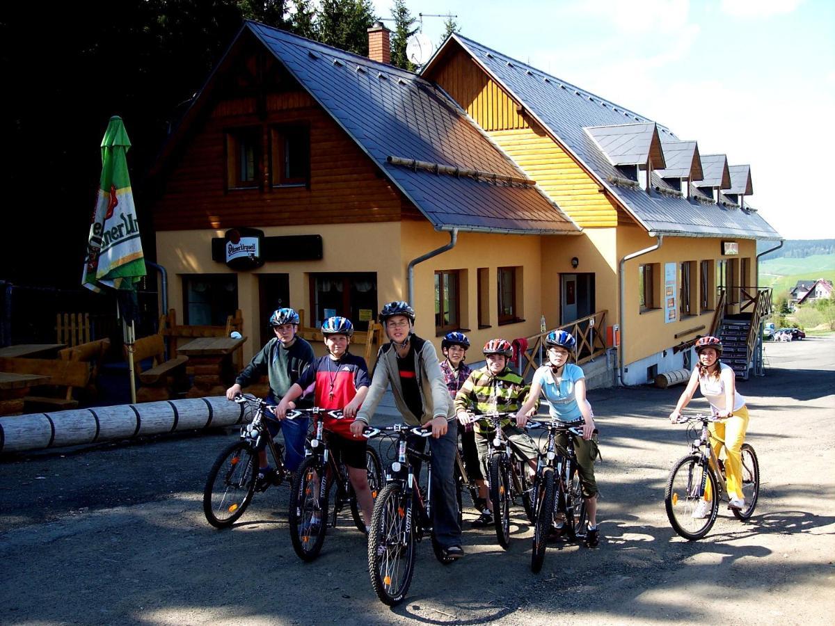 Sportcentrum Klinovec Loucna pod Klinovcem Exterior photo